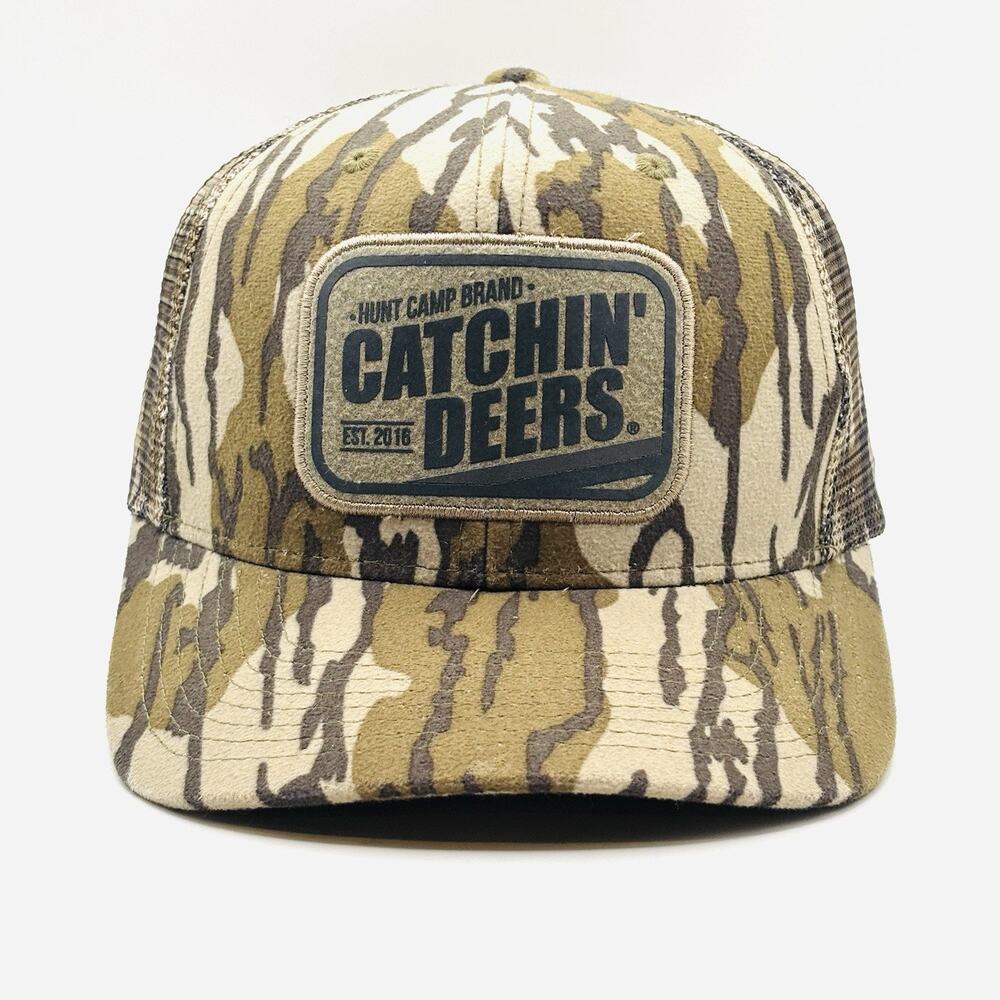 Hunt Camp Brand Catchin' Deers Hat Desert Camouflage Brown Trucker Snapback